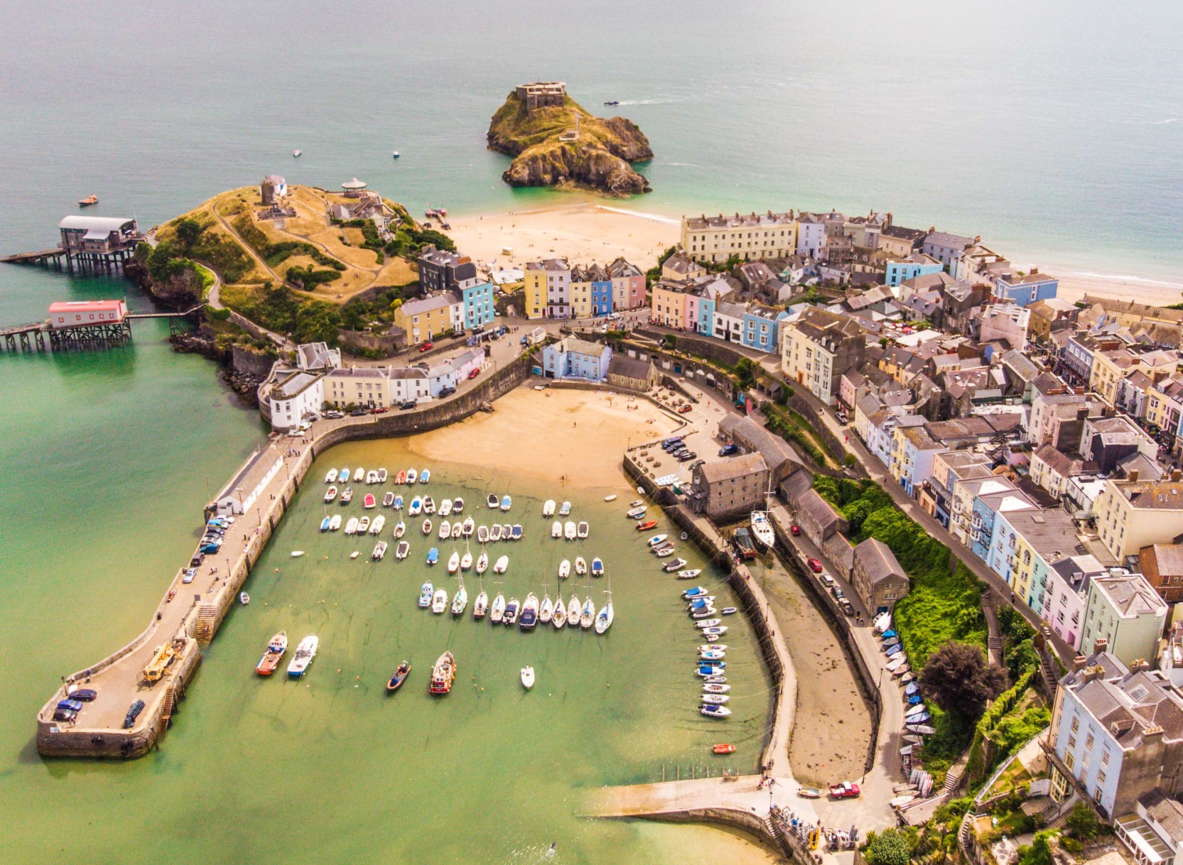 Discover Wales & the Cotswolds